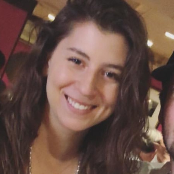 Meet your Posher, Taylor - Picture 1 of 1